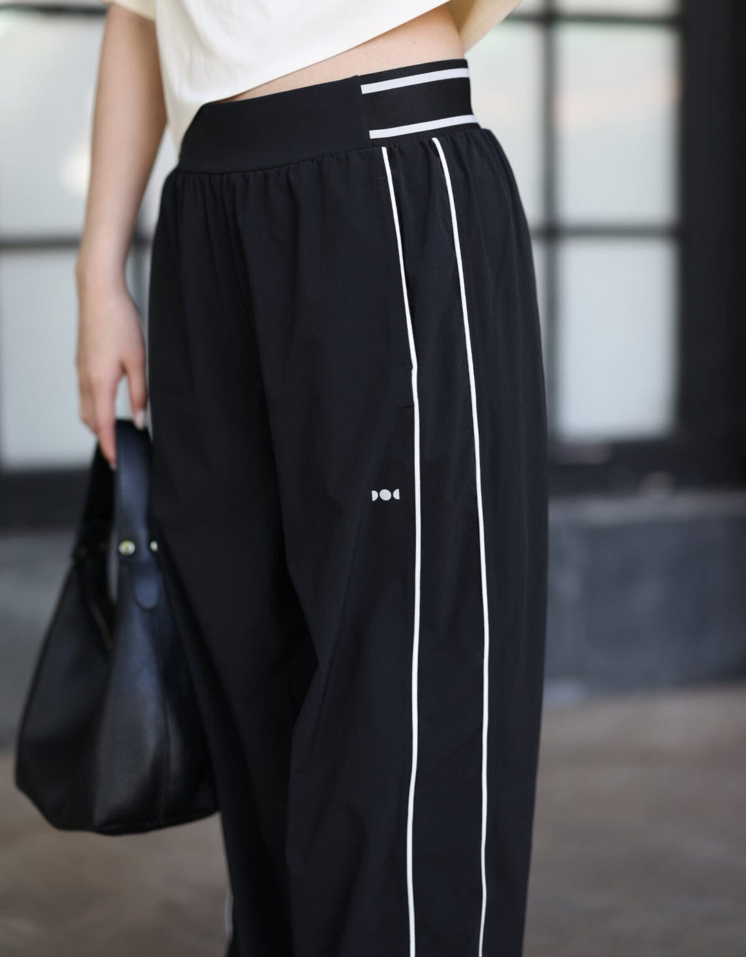 WOVEN Contrast Color Pipping Mid Waist Straight leg Pants Wide Leg Her own words SPORTS 
