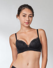 STYLIST Ti-wire RemarshmallowPad™ Soft Touch Medium Push Up Lace Bra Bra Her own words Black 70A