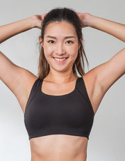 HOW- EFFORTLESS REwickMax™ Medium Impact Yoga Sports Bra Sports Bra Her own words SPORTS