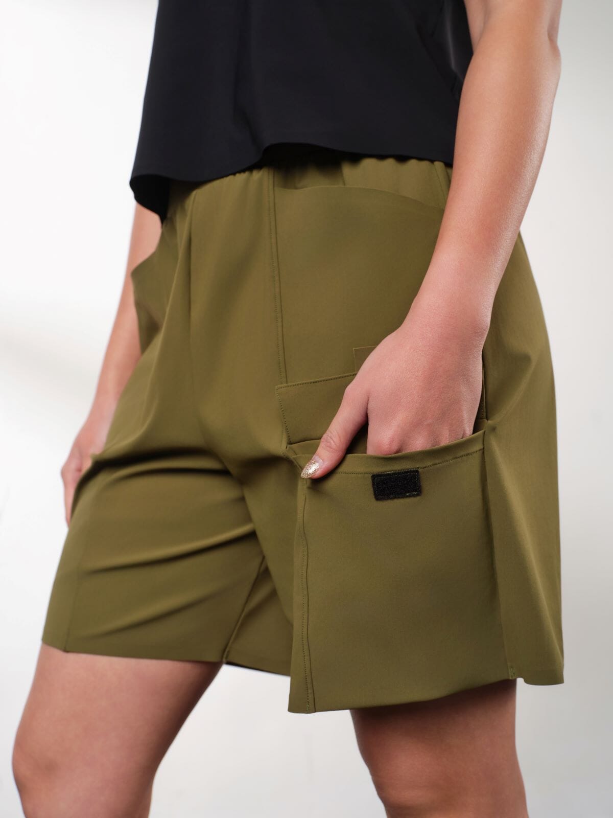 HOW-STAYDRY Mid Waist Quick Dry Cargo Shorts Shorts Her own words SPORTS 