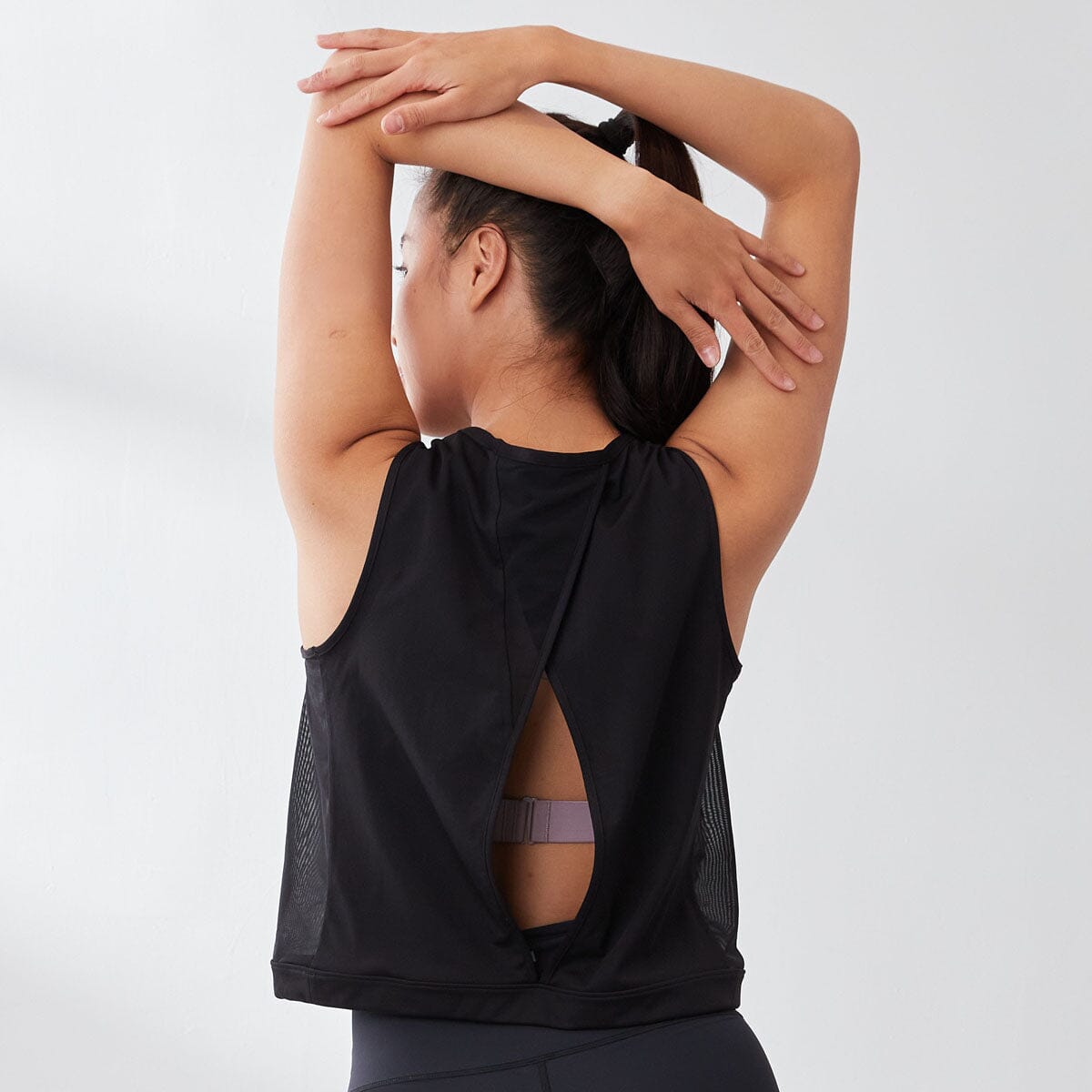 Aqua Quick Dry Mesh Crop Top Tops Her own words SPORTS Black XS 