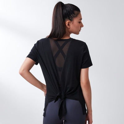 (FW23 no Text) Carbon Zero Tee Tops Her own words SPORTS Black S 