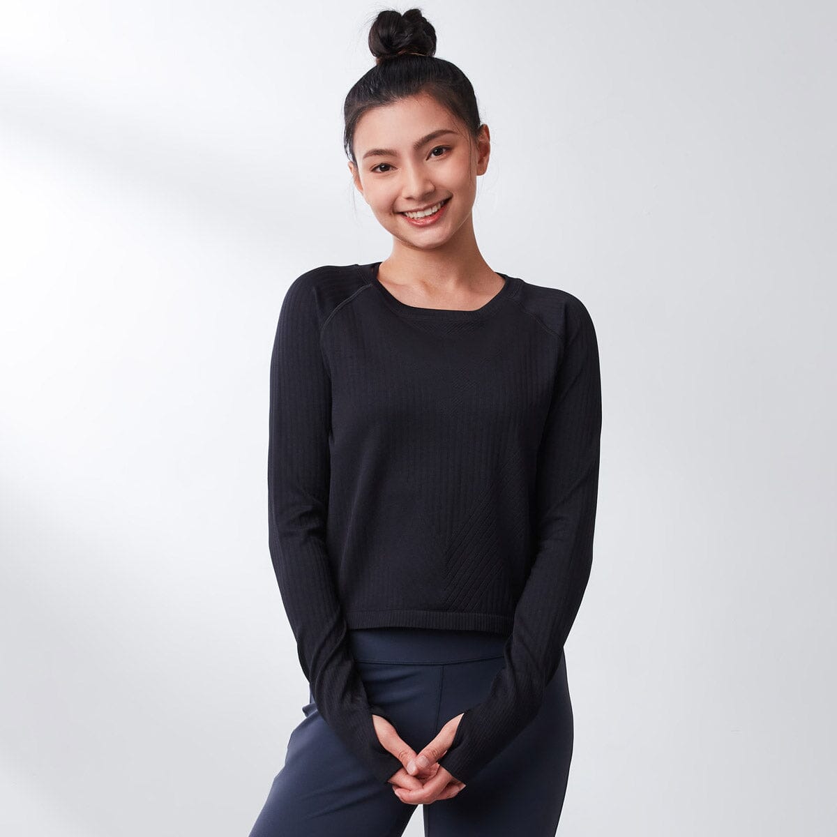 Sustainable Seamless Knit Slim Fit Long Sleeve Crop Top Tops Her own words SPORTS 