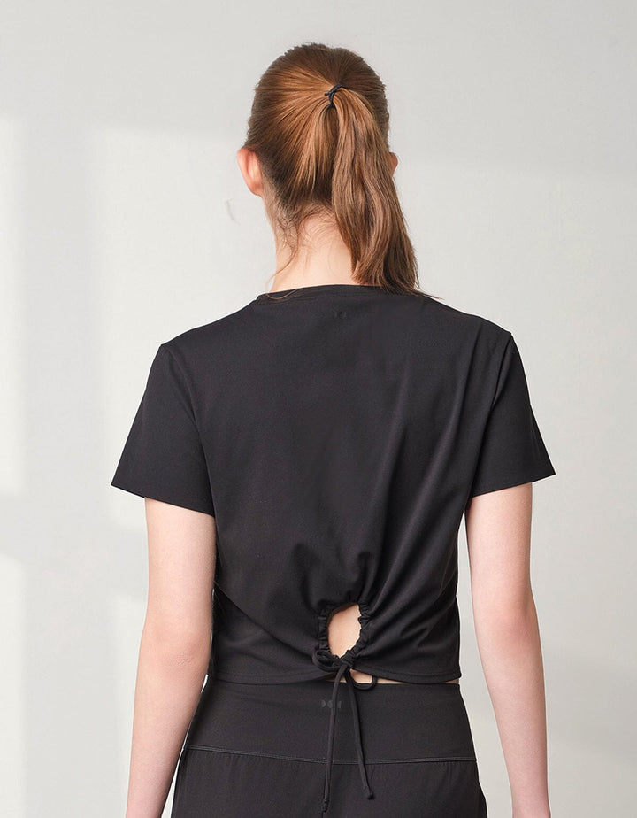 HOW-EFFORTLESS Slim Fit Keyhole Tie-Back Short Sleeve Crop Top Crop Top Her own words SPORTS Black S 