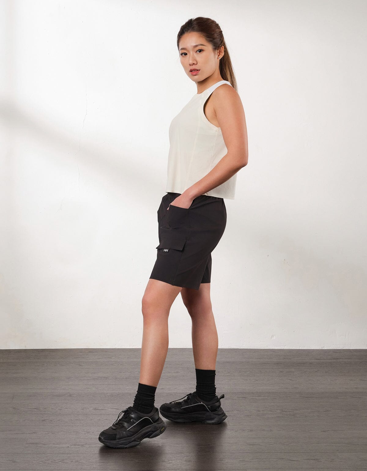 HOW-AIRY Ultra-breathable Cool Touch Quick Dry Crop Top Tops Her own words SPORTS