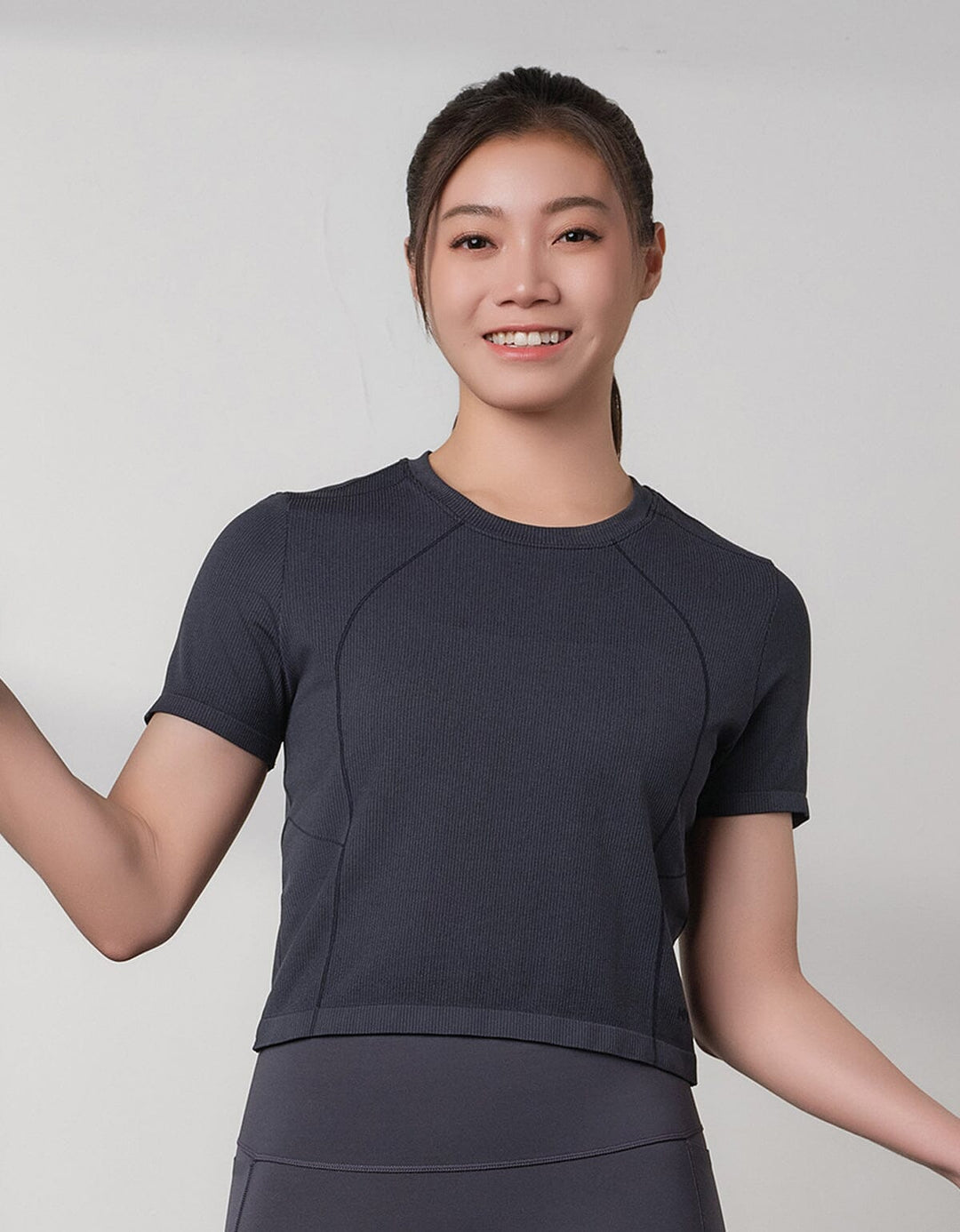 Seamless Knit Ribbed Slim Fit Crop Short Sleeve Crop Top Her own words SPORTS 