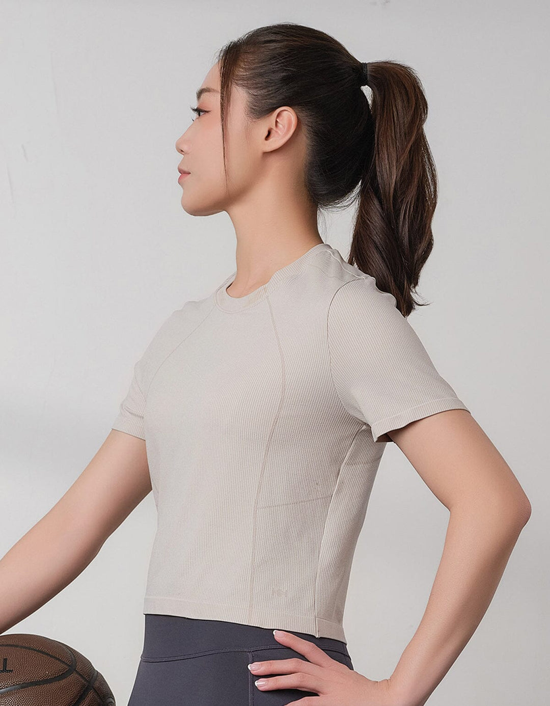 Seamless Knit Ribbed Slim Fit Crop Short Sleeve Crop Top Her own words SPORTS 