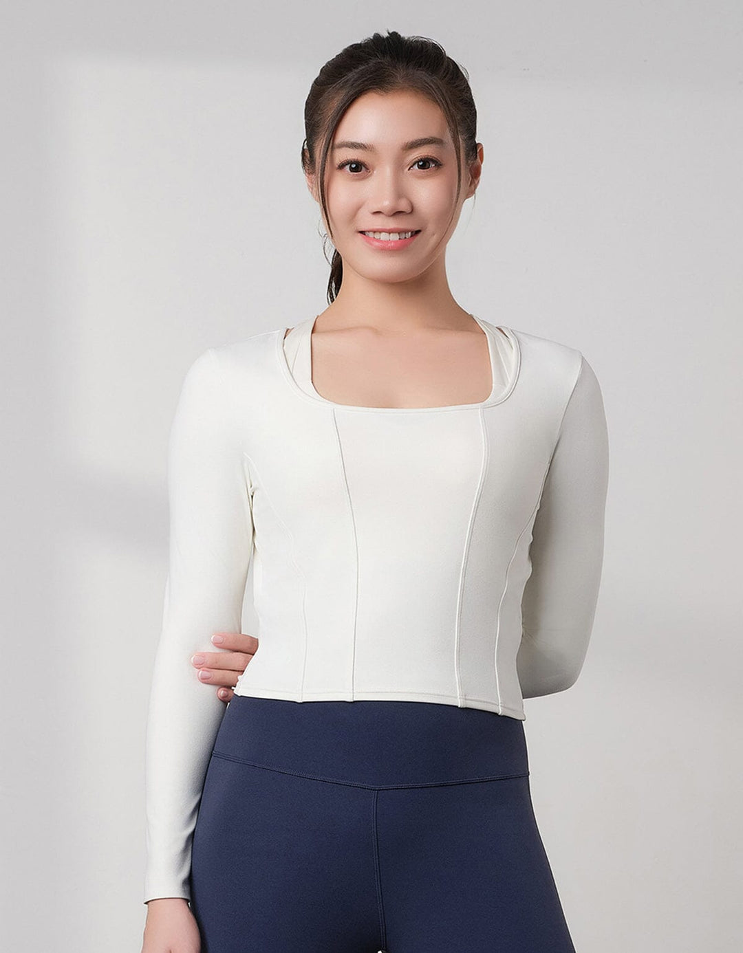 HOW-EFFORTLESS Square Neck Tight Fit Crop Long Sleeve Crop Top Her own words SPORTS 