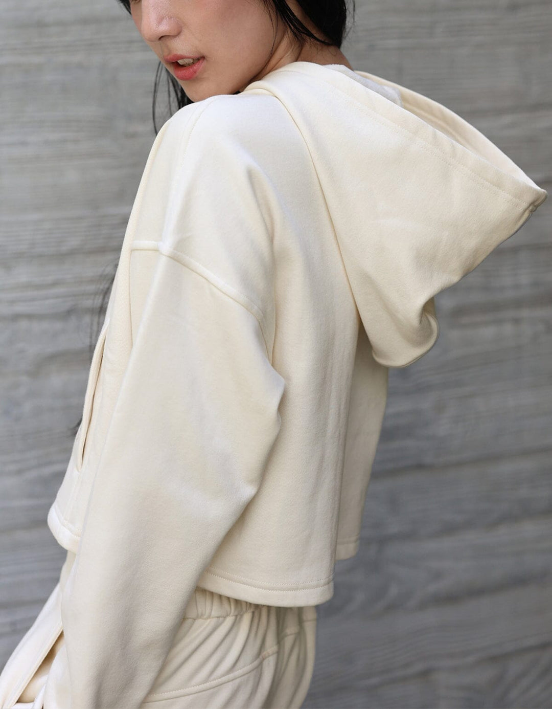 French Terry Cropped Hoodie Long Sleeve Her own words SPORTS Antique White S 