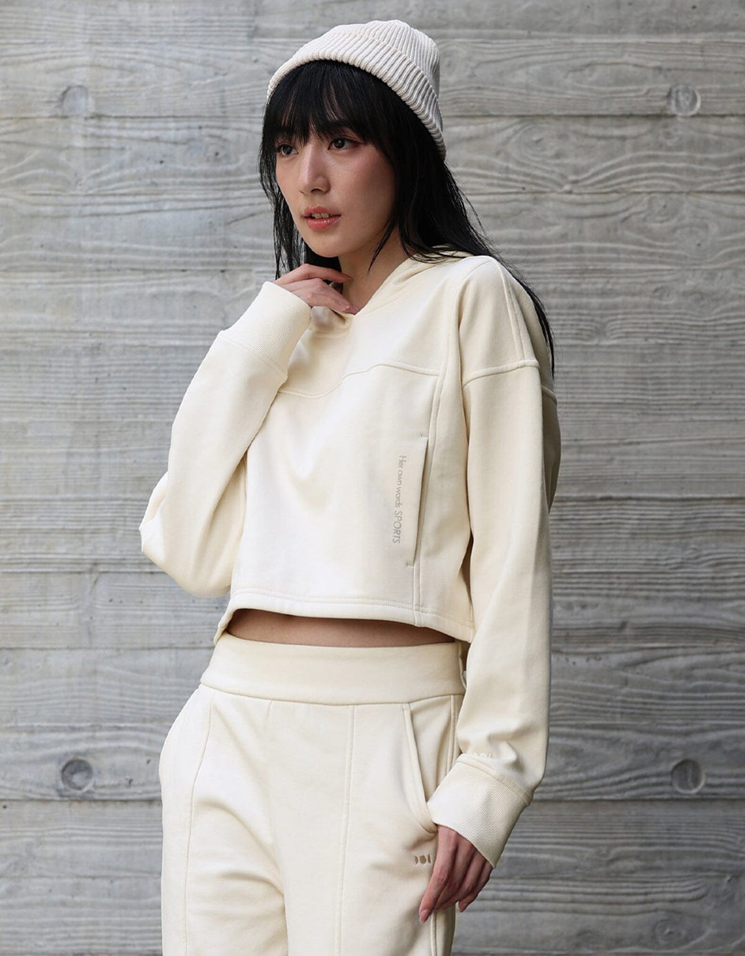 French Terry Cropped Hoodie Long Sleeve Her own words SPORTS 