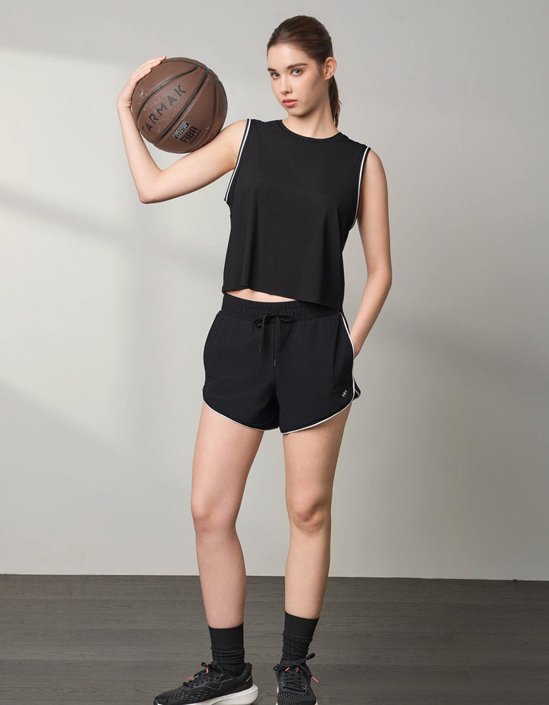 (No photo) WOVEN Contrast Color Waistband Mid Waist Shorts Shorts Her own words SPORTS 
