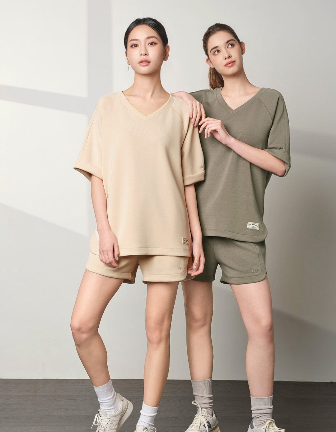 COZY TENCEL Loose V-Neck Oversized Short Sleeve Tops Her own words SPORTS 