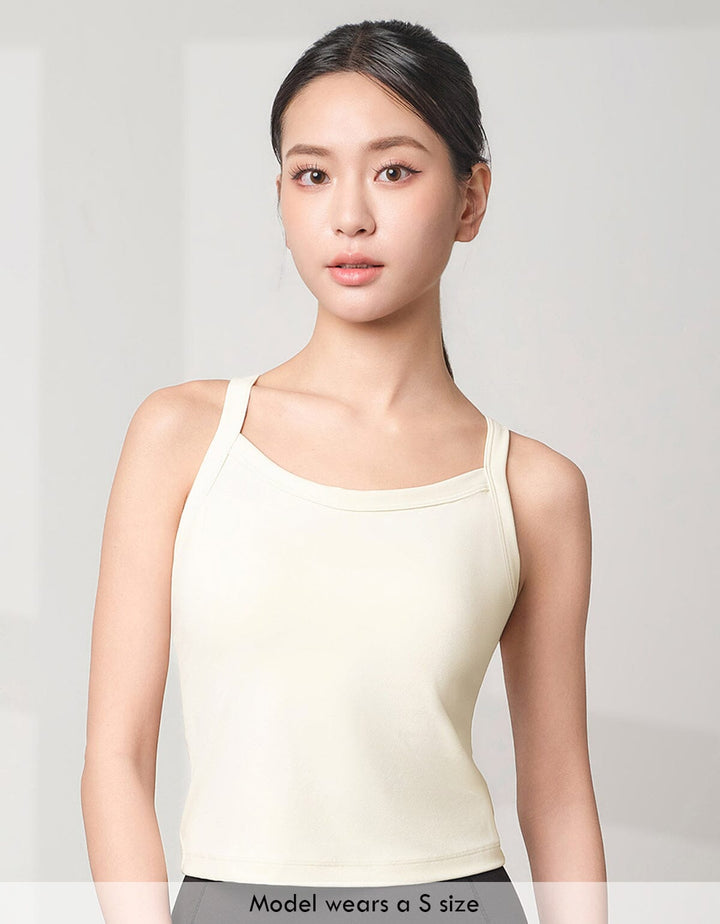 HOW-EFFORTLESS Tight Fit Padded Tank Top Tank Top Her own words SPORTS 