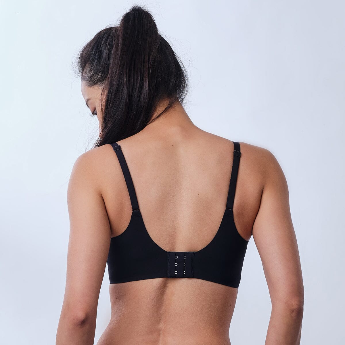 Signature Airy REmatrixpad™ REextraSkin™ & REsiltech™ Wing W-Shape support Non Wired Medium Push Up Bra Bra Her own words 