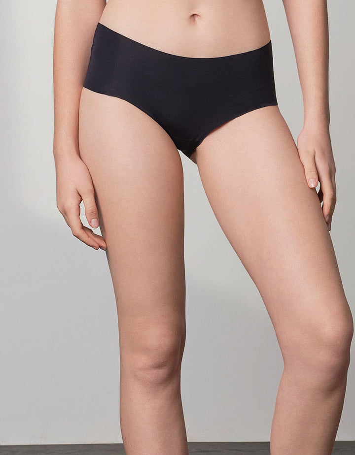 SMOOTHING Free-cut Hipster Panty Hipster Her own words 