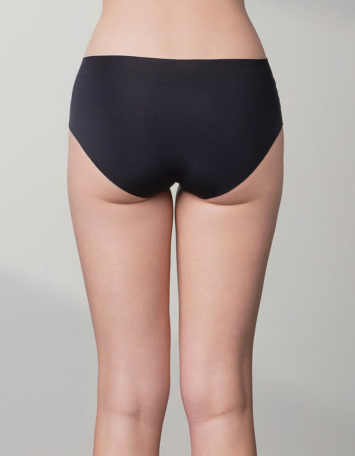 SMOOTHING Free-cut Hipster Panty Hipster Her own words 