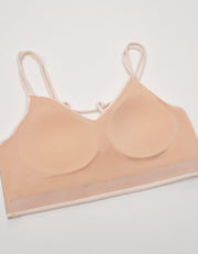 HOW- EFFORTLESS REextraSkin™ Medium Impact Yoga Sports Bra Sports Bra Her own words SPORTS