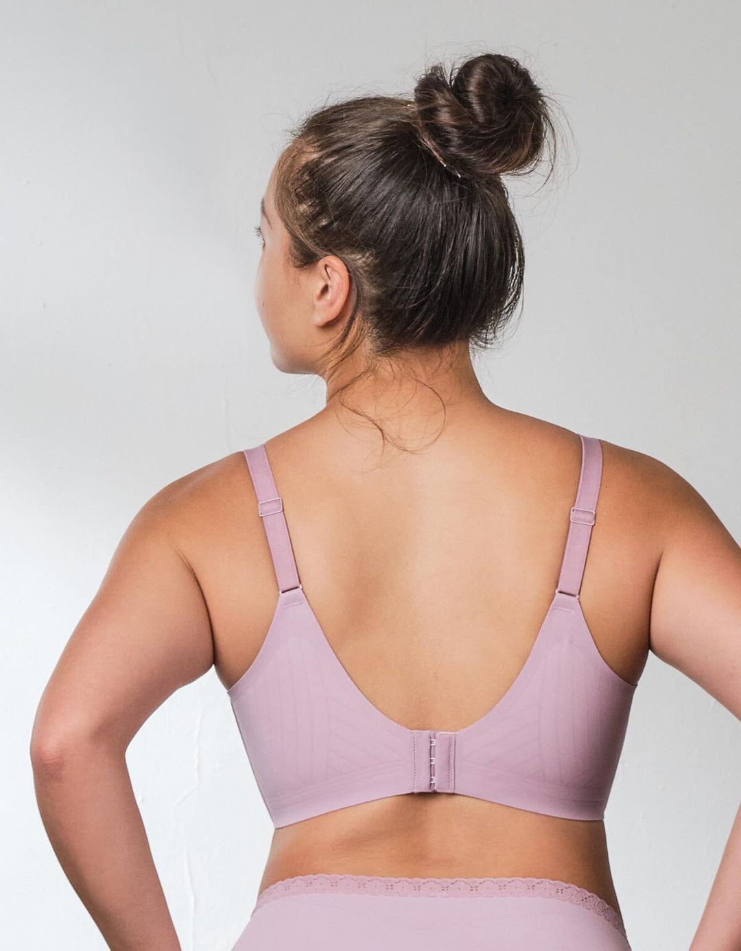 SOLUTION Mega Easy Fit REsiltech??? Wing Non Wired Lightly Lined Full Coverage Bra Bra Her own words 