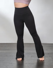HOW- EFFORTLESS High Waist Kick Flare Full length Sports leggings Leggings Her own words SPORTS