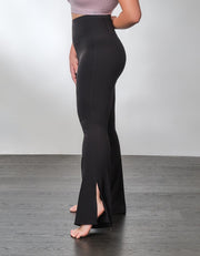 HOW- EFFORTLESS High Waist Kick Flare Full length Sports leggings Leggings Her own words SPORTS