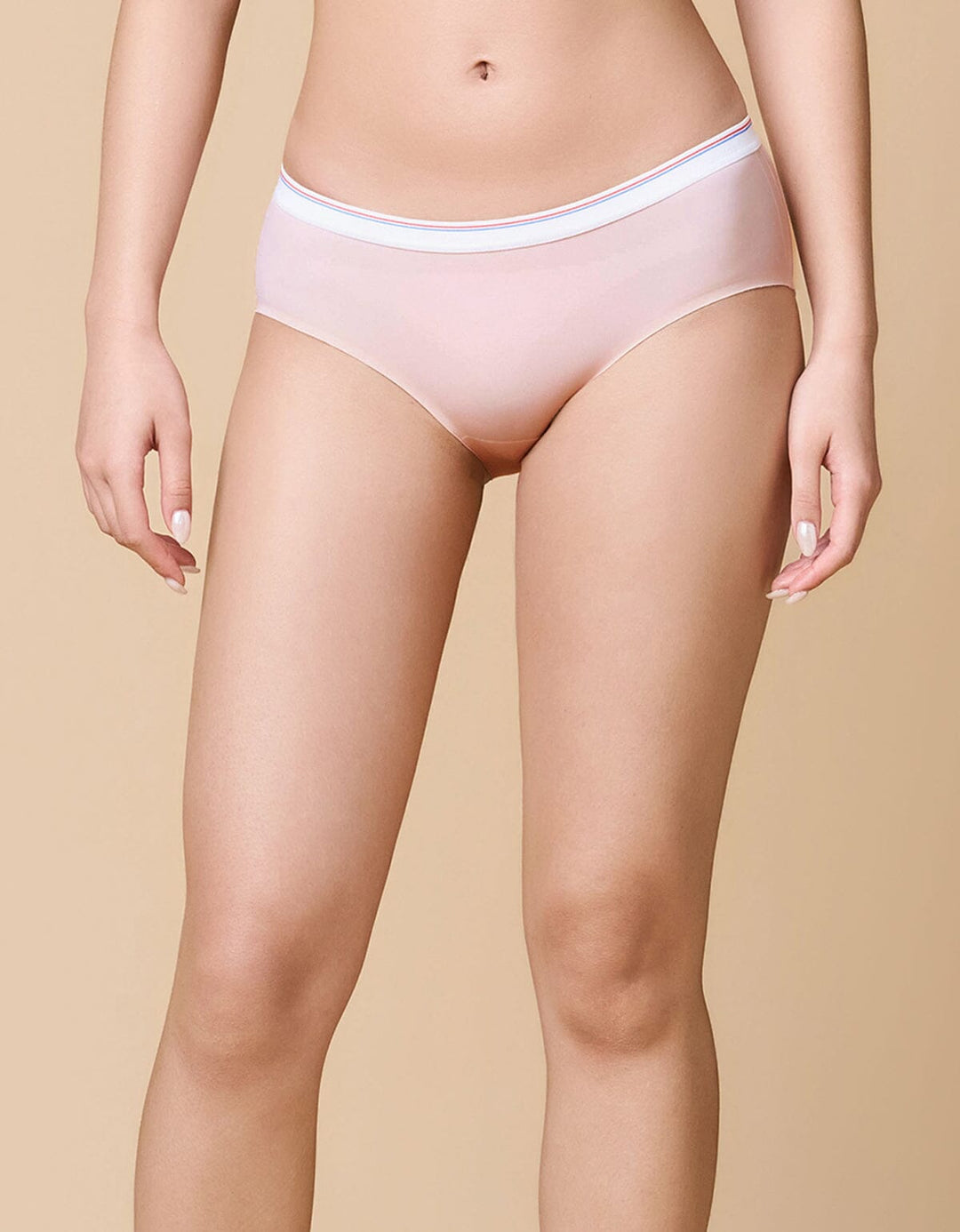SMOOTHING Logo Contrast Hipster Panty Hipster Her own words 