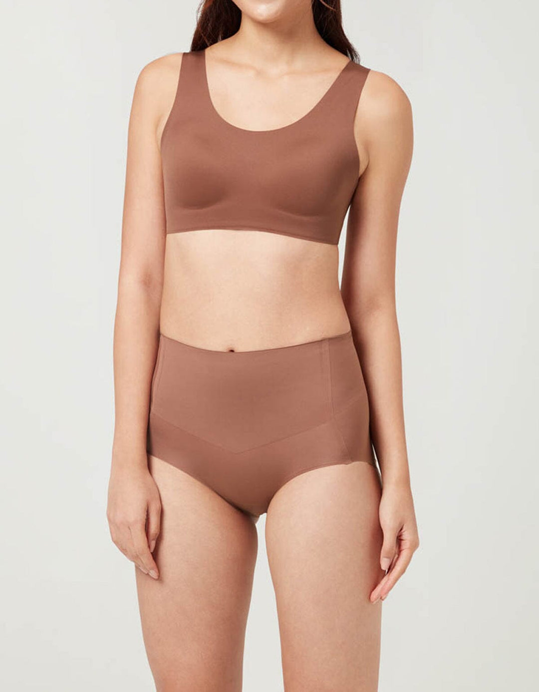 SOLUTION Max Free REextraSkin™ Light Shaping Bra Top Bra Her own words 