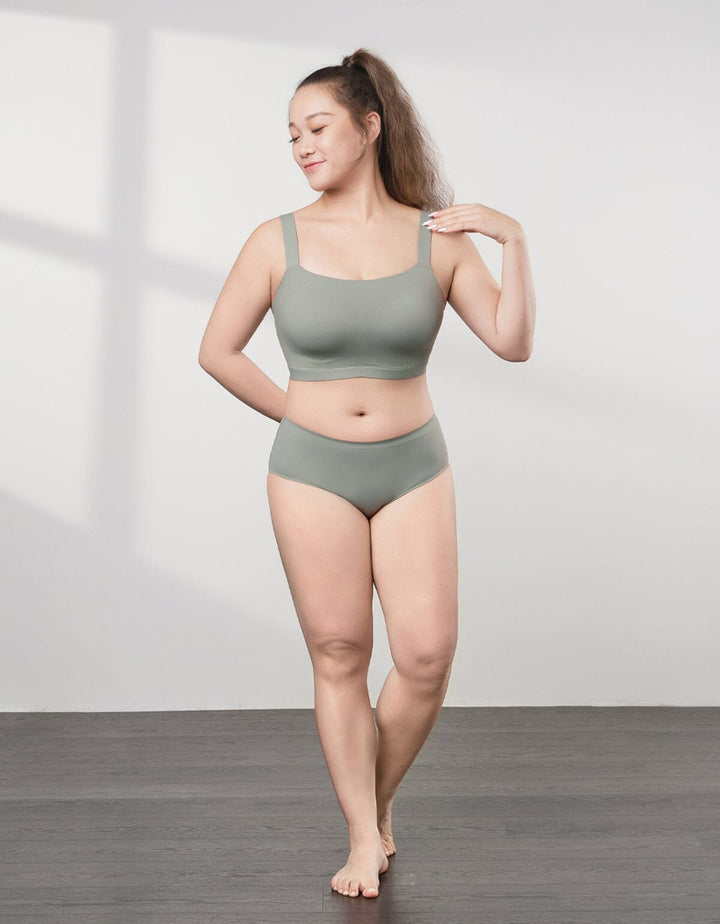 SMOOTH IT REextraSkin??? Adaptiv Plus Lightly Lined Bra Top Bra Her own words 