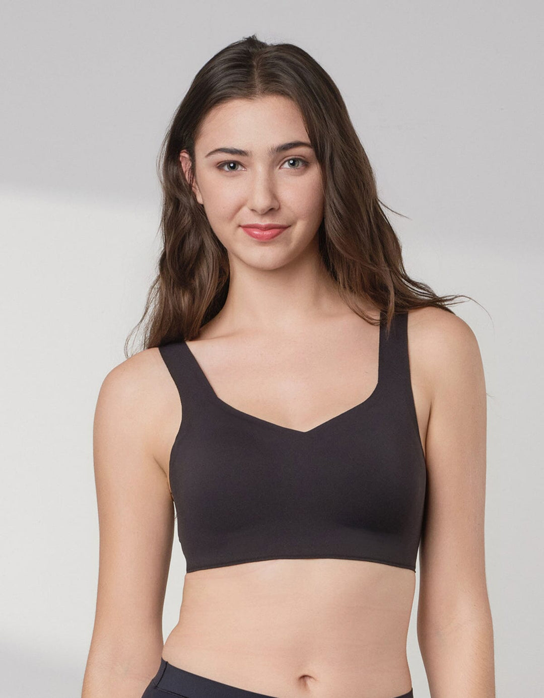 SOLUTION Max Free W-support Light Push Up Bra Top Bra Her own words 