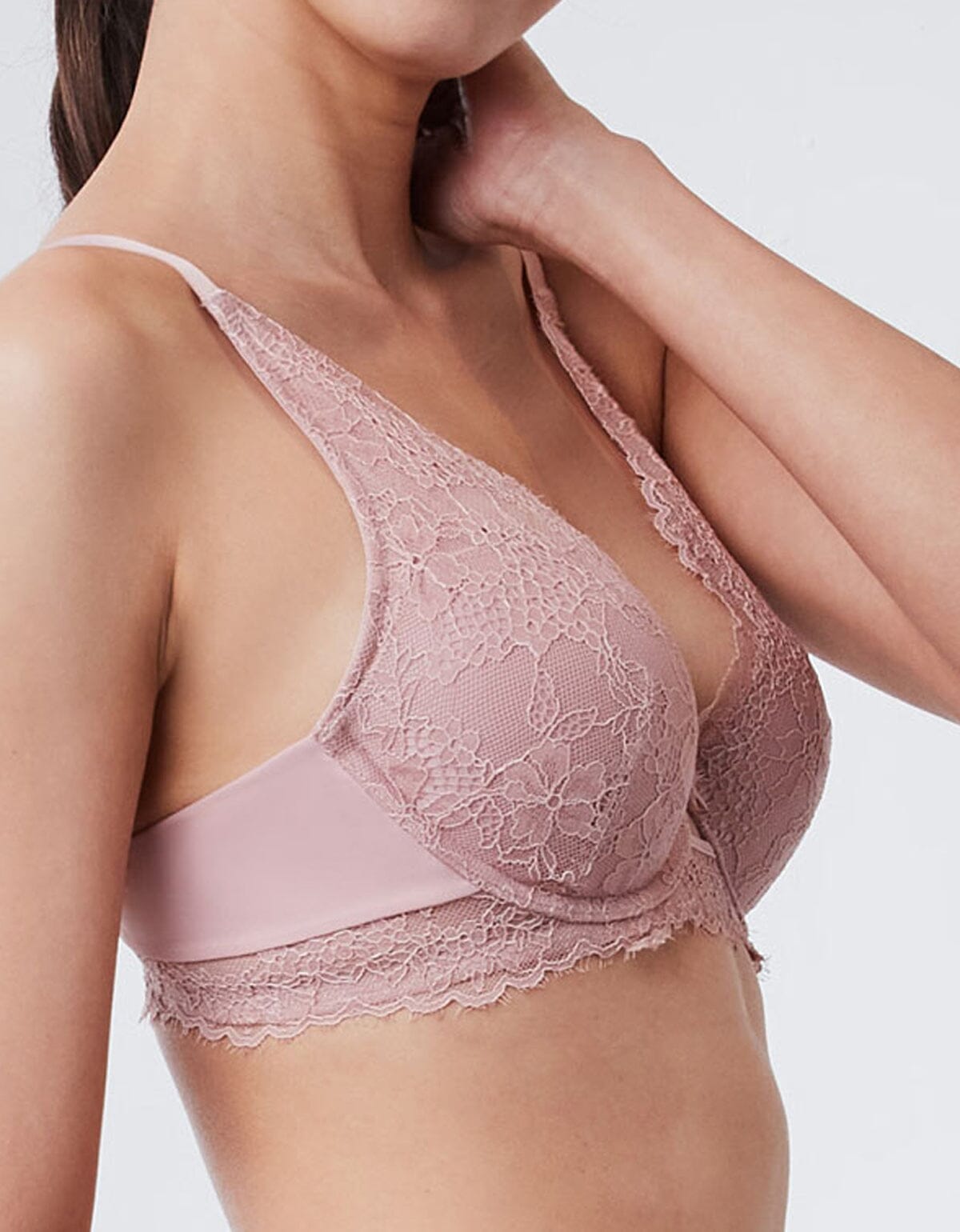 SUSTAINABLE REherbafoam™ Plunge Push Up Lace Bra Bra Her own words Deauville Mauve 70B 
