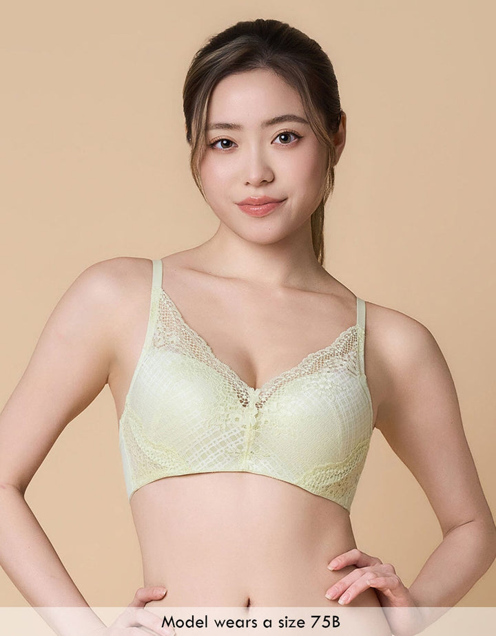 SUSTAINABLE Plunge Push Up Lace Bra Bra Her own words 