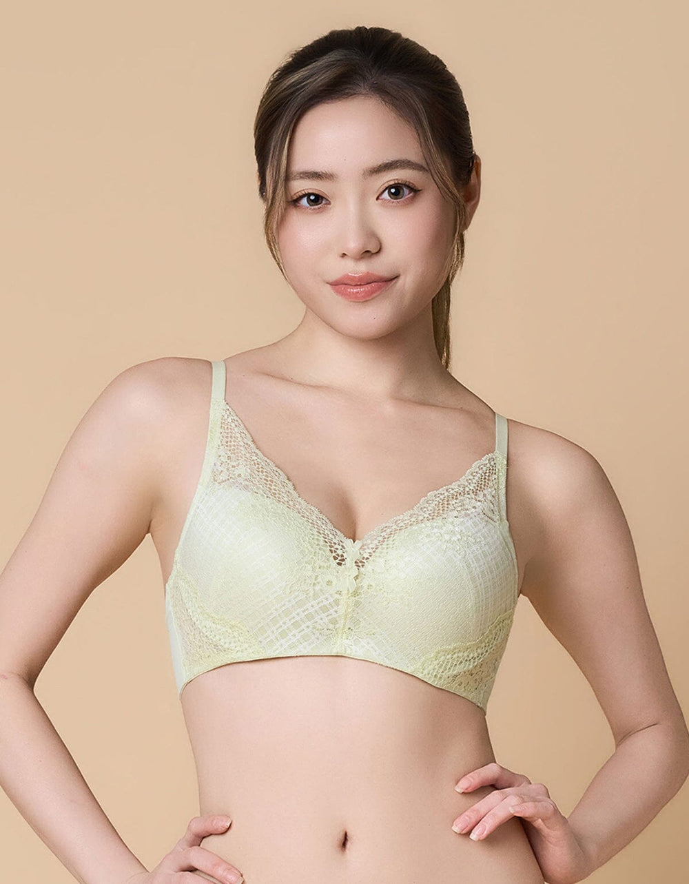 SUSTAINABLE Plunge Push Up Lace Bra Bra Her own words 