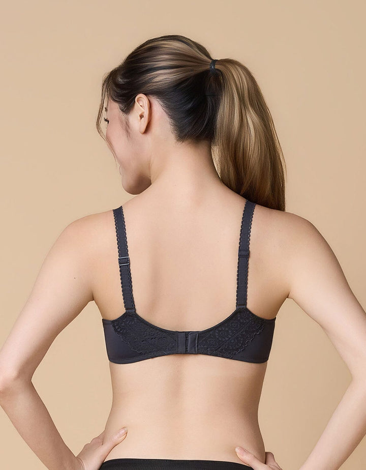 STYLIST Lightly Lined Lace Bra Bra Her own words 