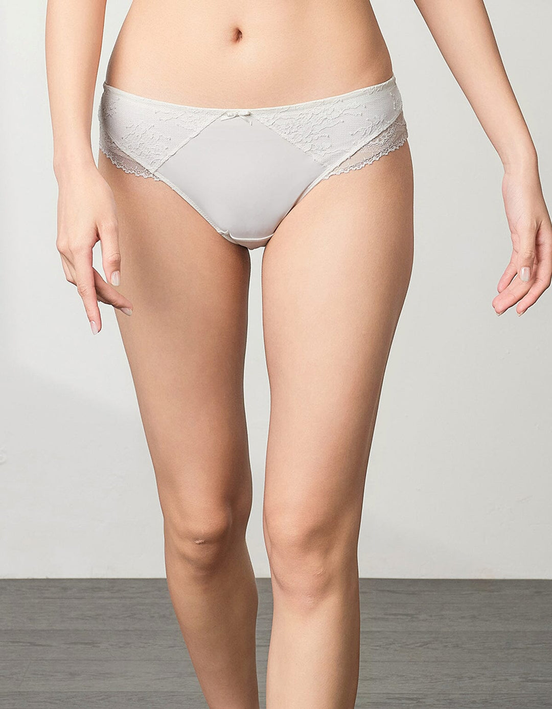 MATCH BACK Bikini Lace Panty Bikini Her own words 