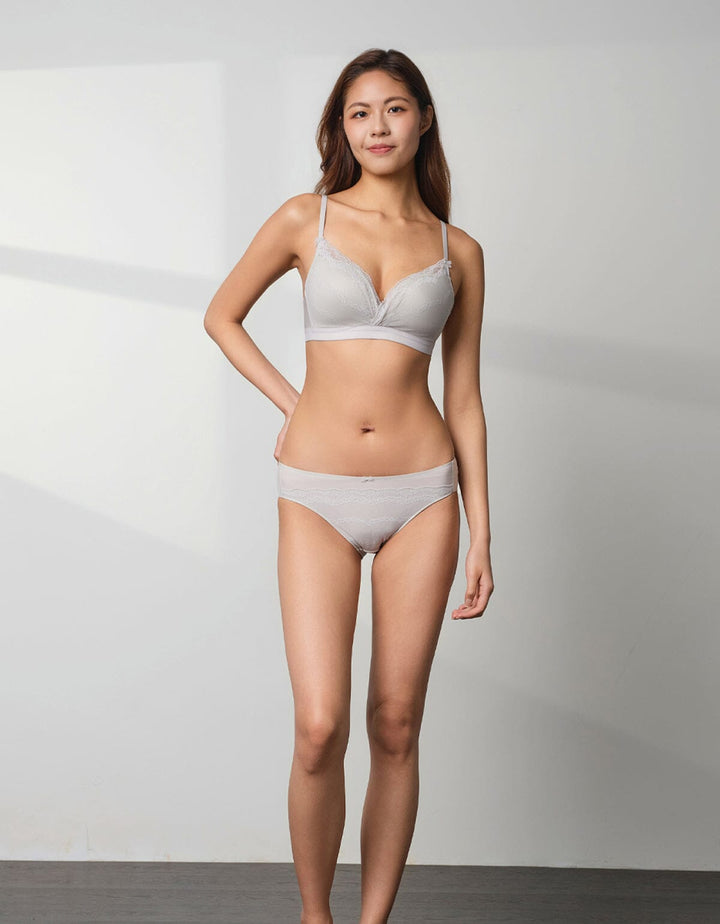 AIRY Ultra Light Non Wired Lightly Lined Lace Bra Bra Her own words 