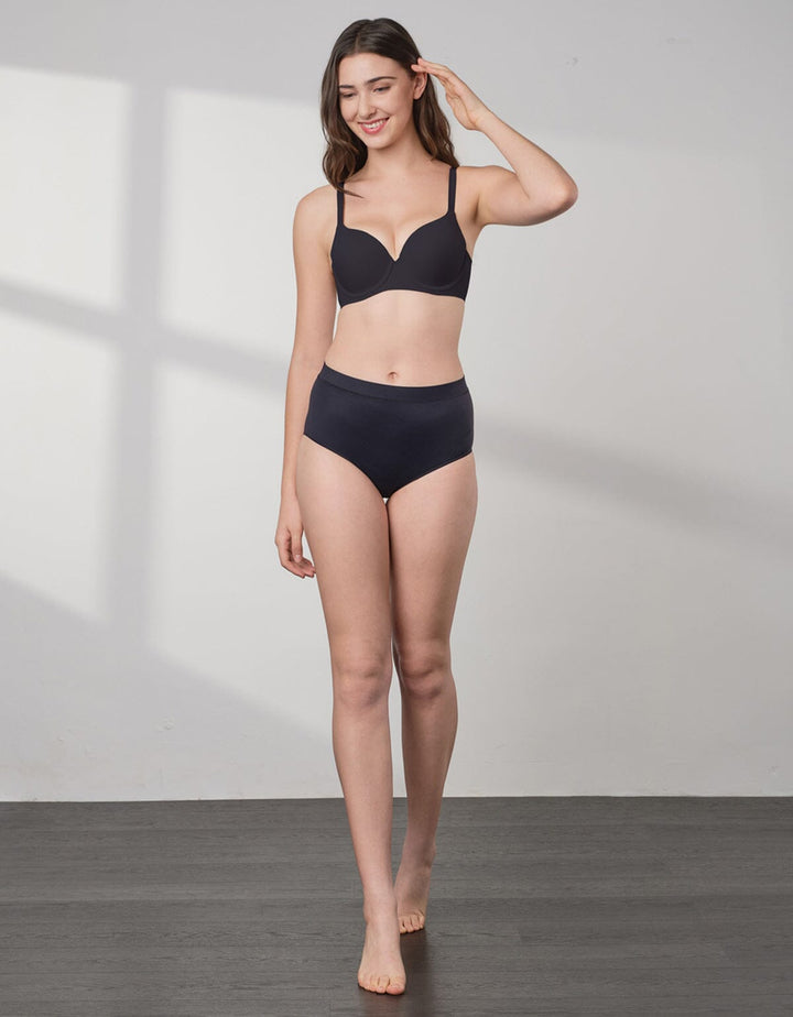 SOLUTION Full Coverage Lightly Lined Bra Bra Her own words 