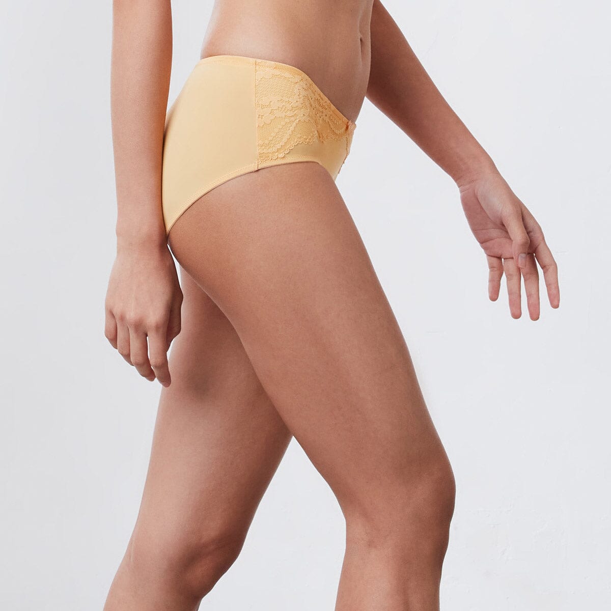 (FW23 ABK No Photo )Match Back Lacy Hipster Panty Panty Her Own Words Sunburst S 