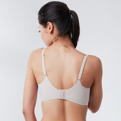 Solution Mega W-Shape Support REsiltech™ Wing Non Wired Lace Bra Bra Her Own Words 