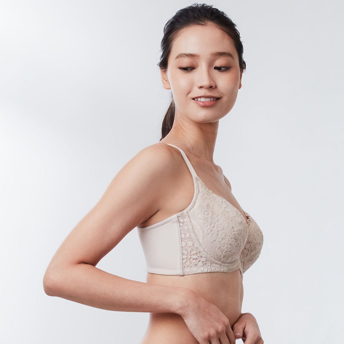 Solution Butterfly Lightly Lined Lace Bra – Her own words