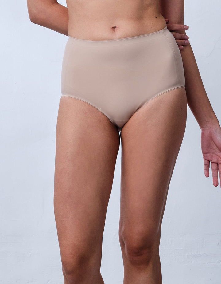 SMOOTHING High-rise Brief Panty High Waist Brief Her own words 