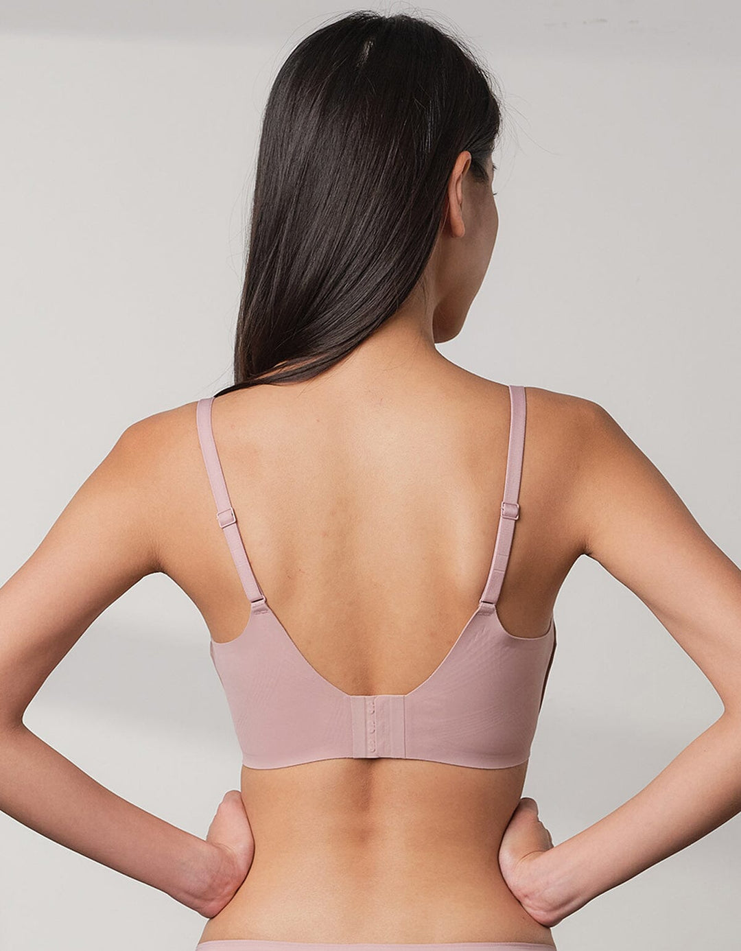 SMOOTH IT REsiltech™ Non Wired Light Push Up Bra Bra Her own words 