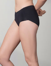 SMOOTHING Boyleg Panty Boyleg Her own words Black S