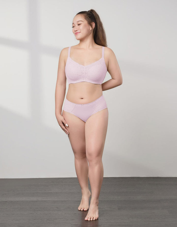 SMOOTH IT Plus Lightly Lined Lace Bra Bra Her own words 