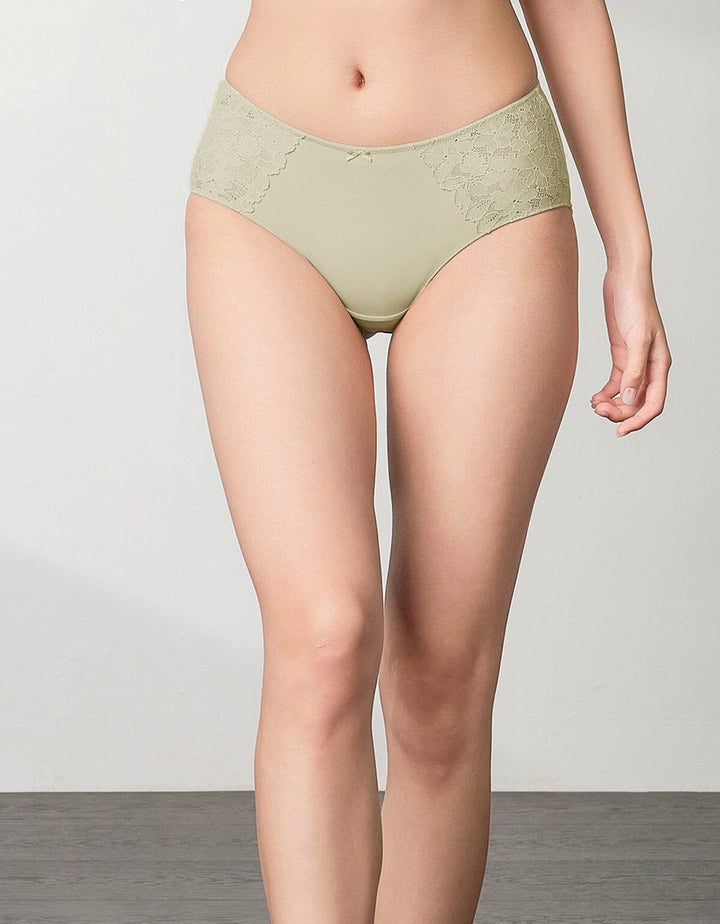 (Description) MATCH BACK Hipster Lace Panty Hipster Her own words 