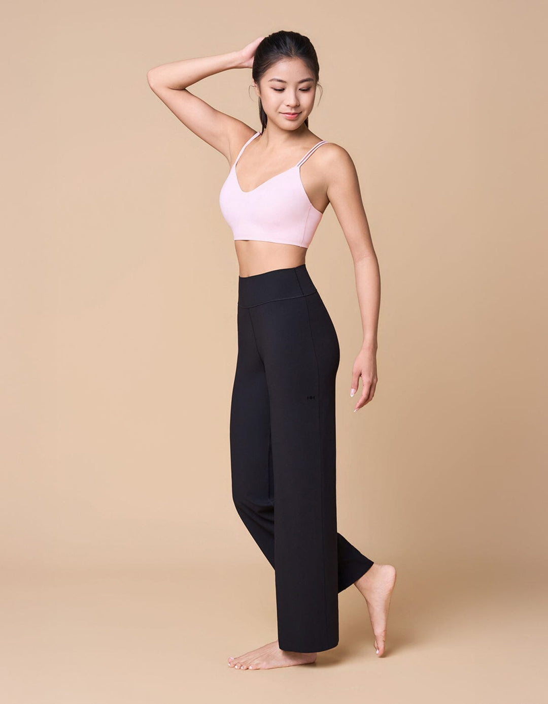 SMOOTH IT Lightly Lined Medium Impact Sport Bra Sports Bra Her own words SPORTS 