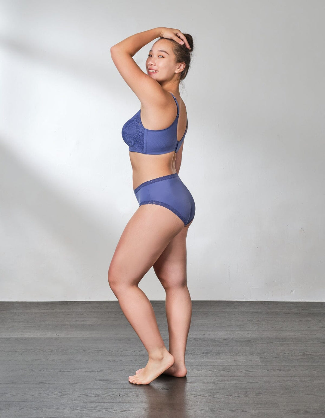 SOLUTION Mega Easy Fit REsiltech??? Wing Non Wired Lightly Lined Full Coverage Bra Bra Her own words 