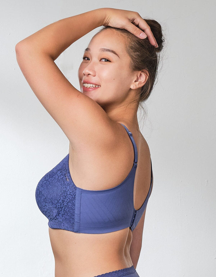 SOLUTION Mega Easy Fit REsiltech??? Wing Non Wired Lightly Lined Full Coverage Bra Bra Her own words 