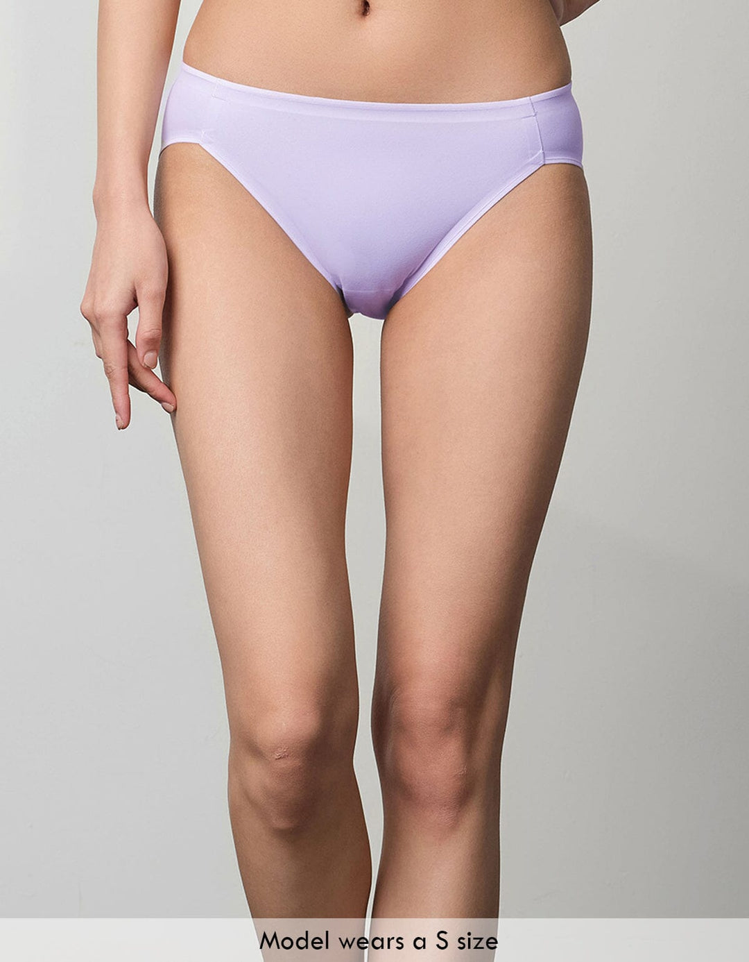 SIGNATURE Bikini Panty Bikini Her own words 