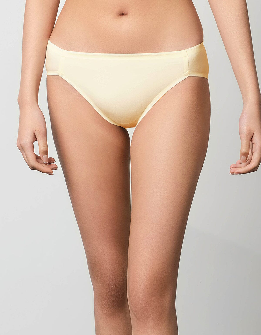 SIGNATURE Bikini Panty Bikini Her own words 