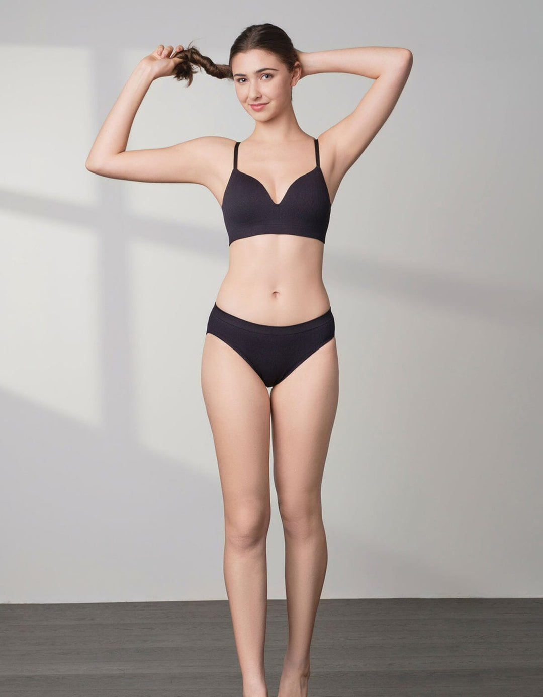 INVISIBLE Seamless Knit Soft Touch Non Wired Bra Bra Her own words 