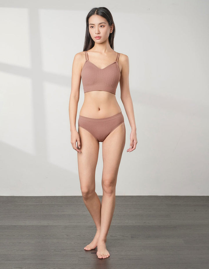 INVISIBLE Seamless Knit Triangle Bra Top Bra Her own words 